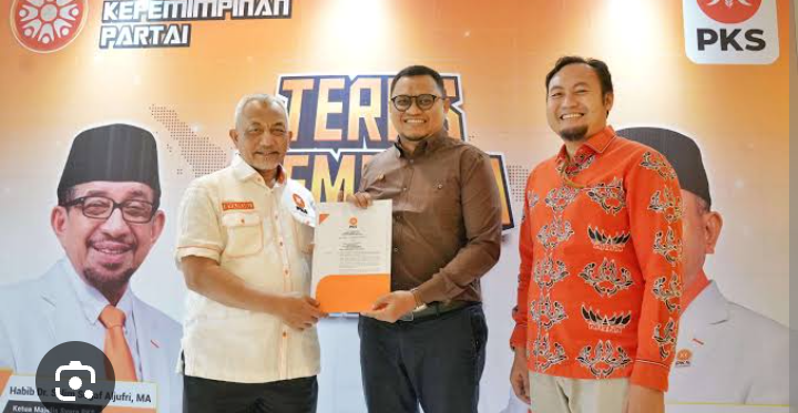 Akhirnya PKS Dan Demokrat Bersatu Di Pilkada Padang 2024, Usung M.Iqbal - Amasrul