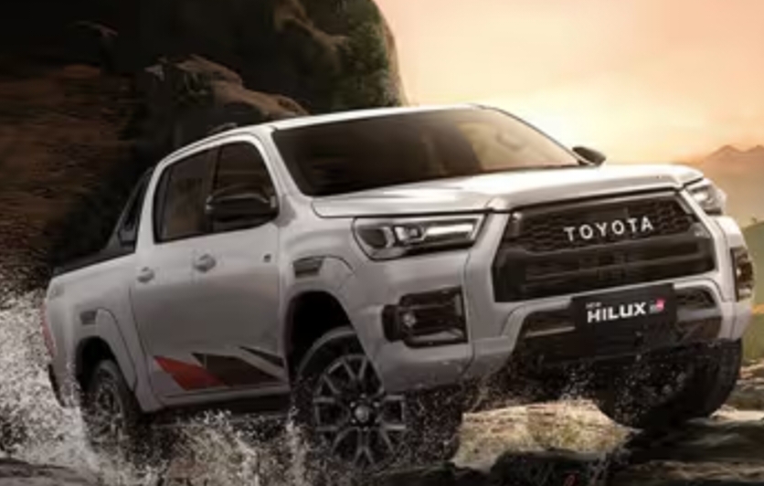Toyota Hilux Mobil Desain Canggih Gagah, Mesin Double Cabin Mampu di Segala Medan dan Nyaman Dalam Perjalanan 