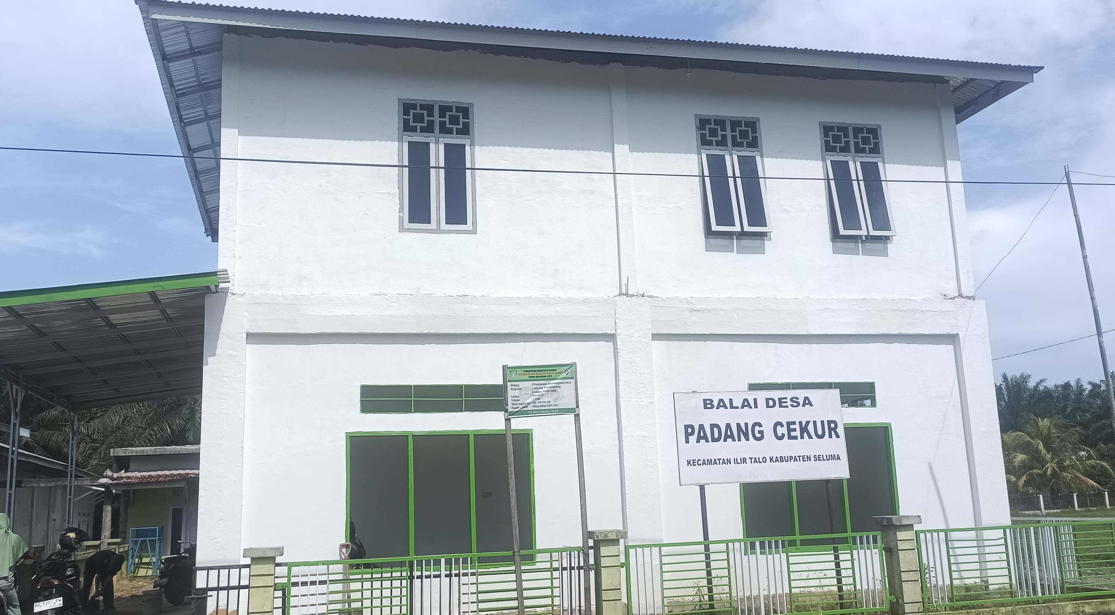  Pemdes Padang Cekur Berhasil Bangun Gedung Bertingkat, Pakai  Dana Desa 
