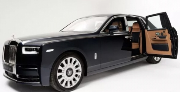 Sejarah Pertama Penciptaan Legenda Mobil Rolls-Royce Phantom Elegendi dan Inovasi Teknologi Inggris