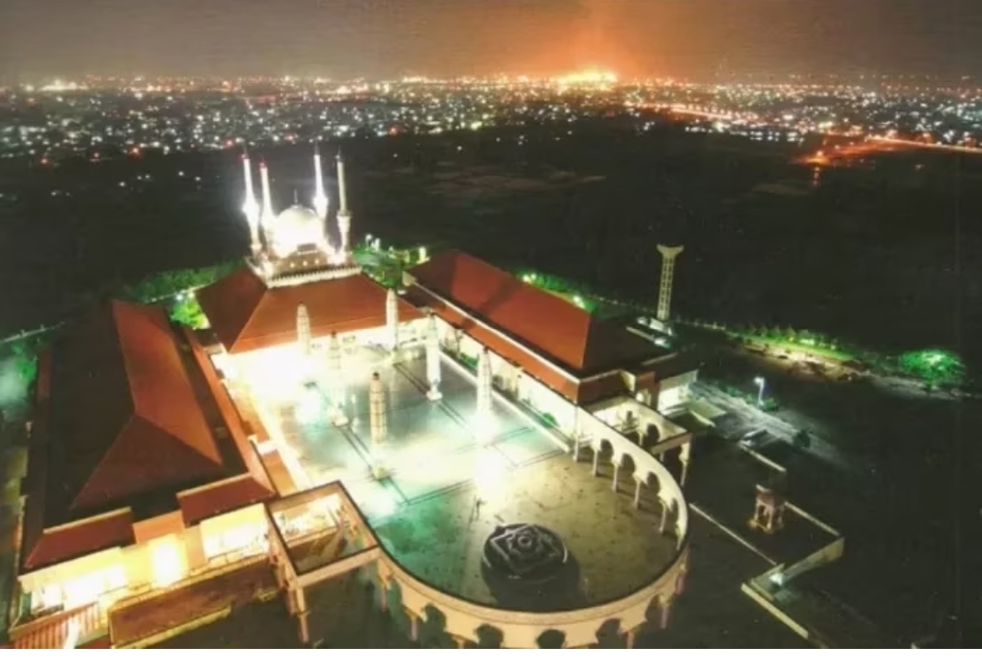 Masjid Indah di Nusantara Layak Untuk Wisata Religi saat Ramadhan