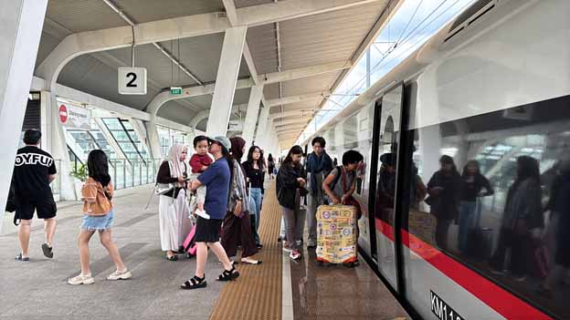    Nikmati Diskon dan Tiket Masuk Gratis di 23 Destinasi, Whoosh Hadirkan Promosi