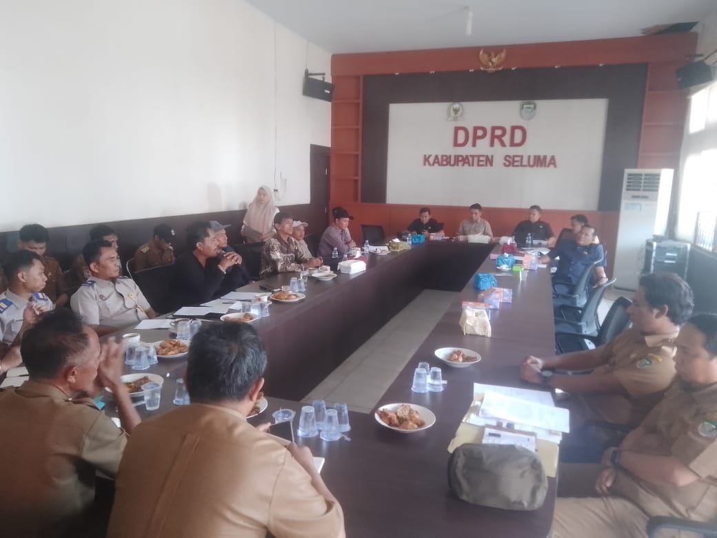 Datangi DPRD, Warga Talang Alai Desak Kuari Galian C Ditutup