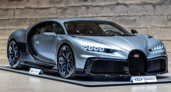 Bugatti Chiron Mobil Super Sport Populer di Dunia Otomotif dengan Fitur Canggih dan Teknologi Sistem Penggerak