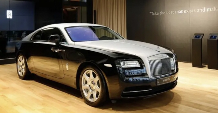 New Rolls-Royce Ghost, Super Sport Buatan Produsen Otomotif Inggris Luncurkan Mobil Mewah di Pasar Otomotif