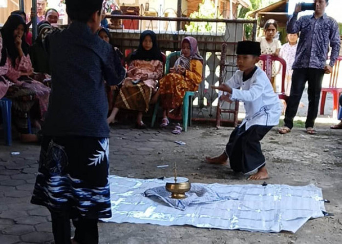  Desa Padang Kelapo Lestarikan Seni Budaya