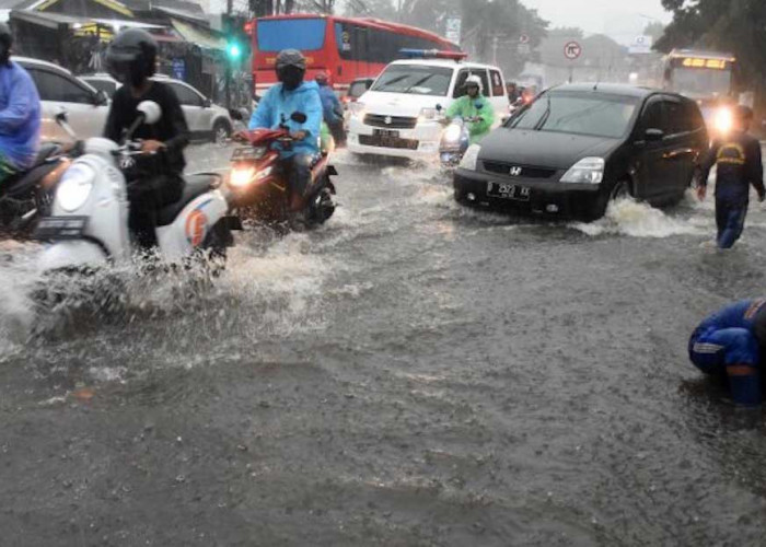 Hujan Sebentar, Palembang Pun Banjir, Lalu