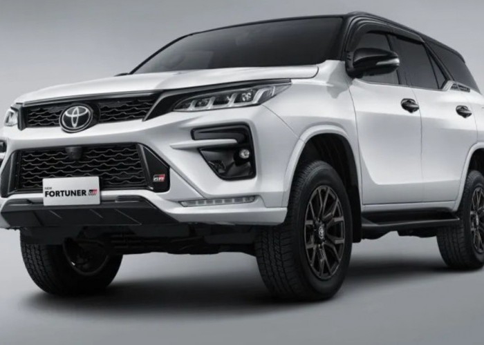 Toyota Fortuner GR Sport Facelift 2025 SUV Handal dan Tangguh Desain Gagah Populer di Pasar Indonesia 