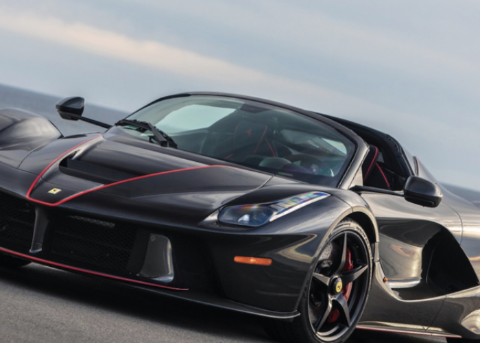 Ferrari, Mengukir Legenda dalam Balap Mobil Sport Kecepatan yang Cukup Tinggi 