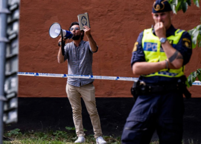 Inilah Motif dan Pelaku Pembakar Al Quran di Swedia