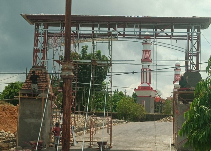  Pemkab Seluma Kebut Persiapan MTQ Provinsi, Selesaikan Pembangunan Gapura Masjid Agung Baitul Falihin 