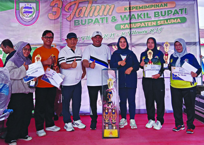 Padang Pelasan di Seluma Menjadi Juara Turnamen Volly Ball Perwosi
