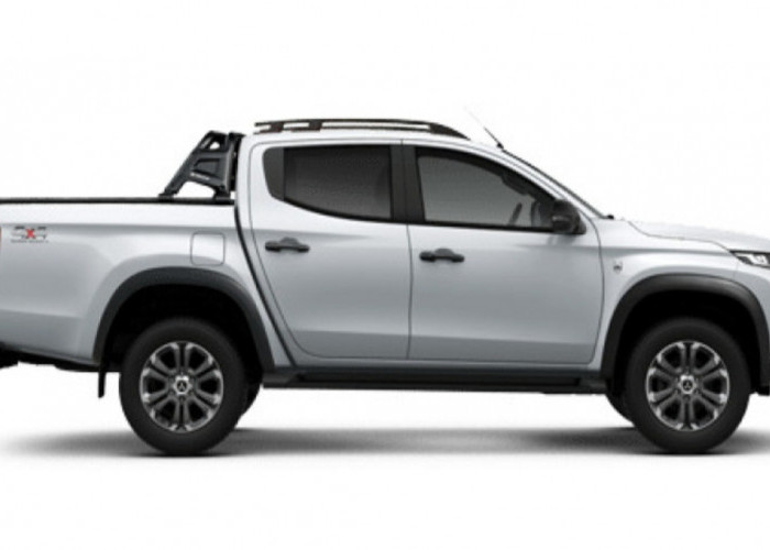 Mitsubishi Triton 2.4 Mobil Desain Canggih dan Mewah Populer di Pasar Otomotif Indonesia