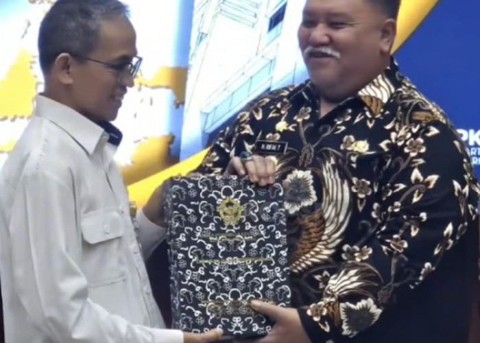  Bupati BS Terima Penilaian WTP atas LKPD BS 2025
