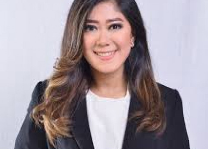 Aturan Komdigi Terbaru, Registrasi Nomor HP  Wajib Rekam Wajah