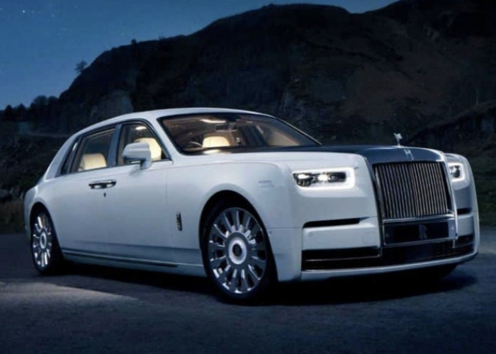Rolls-Royce Phantom Super Sport Produksi Inggris Inovasi Hibrida Mengukir Jejak di Pasar Otomotif Dunia