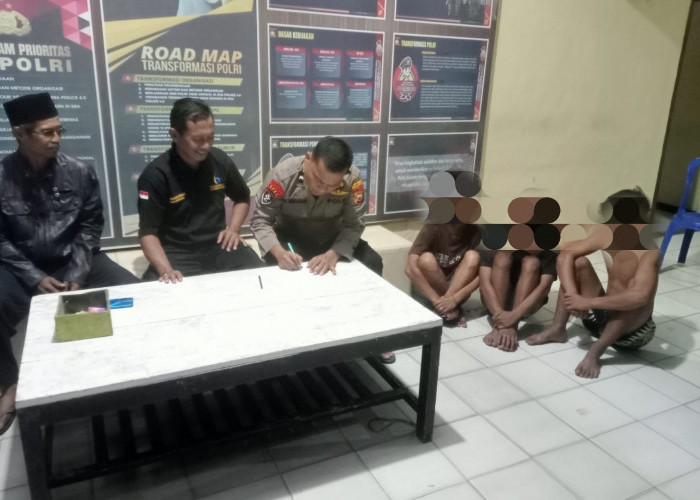 Tiga Remaja Diamankan Polsek Sukaraja,  Kepergok Curi Getah Karet, Sempat Kena Bogem