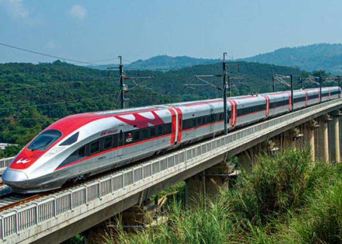   Musim Libur Sekolah dan Akhir Tahun, KCIC Beri Diskon Hingga 50% untuk Pelajar