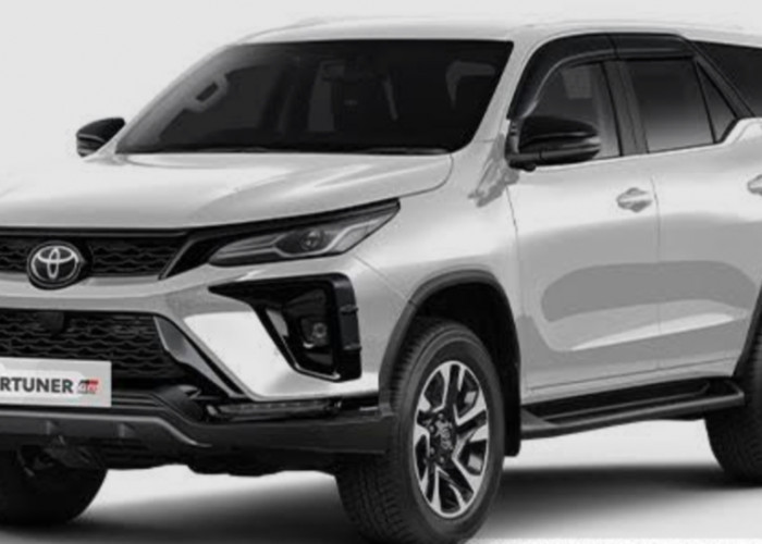 Toyota Fortuner GR Sport Adalah SUV Premium Penggerak Dua Roda yang Ideal Untuk Berbagai Medan. Harga OTR 
