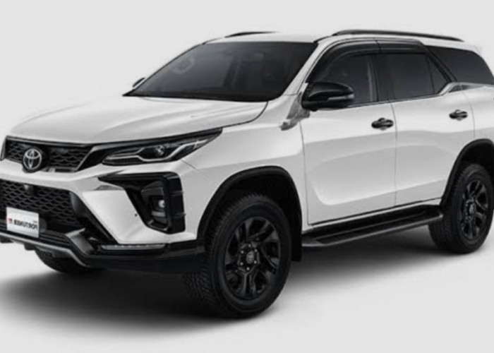 Toyota Fortuner 2.8 GR Sport 4×4 2026: SUV Terbaik Desain Canggih dan Mewah Memiliki Fitur Sistem TSS