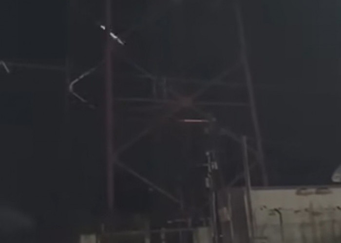  Nekat Banget, Wanita Kepahiang Ini Naik Tower  Gegara Tak Direstui Nikah