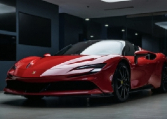 Ferrari Paling Canggih, Termahal dan Populer Hadir di Indonesia Kira-kira Pemilik Mobil Sport ini Siapa Ya? 