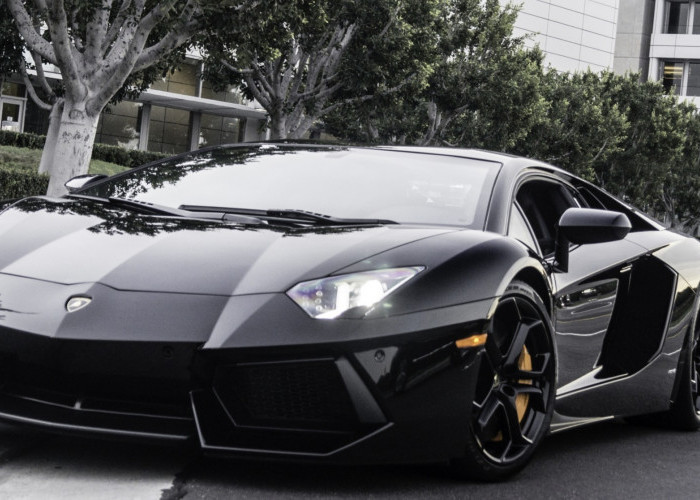 Lamborghini Aventador SVJ, Mobil Super Sport Kelas Dunia dengan Teknologi Canggih dan Kemewahan