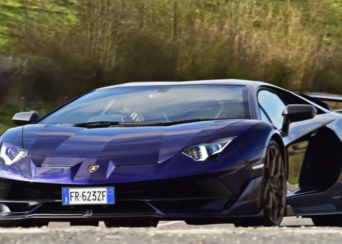 Lamborghini Aventador SVJ.Mobil  Mewah Italia, Termahal di Dunia Populer di Pasar Otomotif