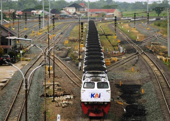 Tumbuh Stabil, KAI Logistik Berhasil Kelola 19 Juta Ton Barang Hingga Oktober 2025