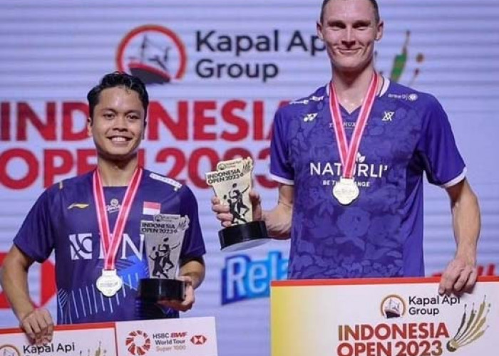  Victor Axelsen Terlalu Perkasa,  Anthony Ginting Tak Berdaya. Indonesia Open 2023