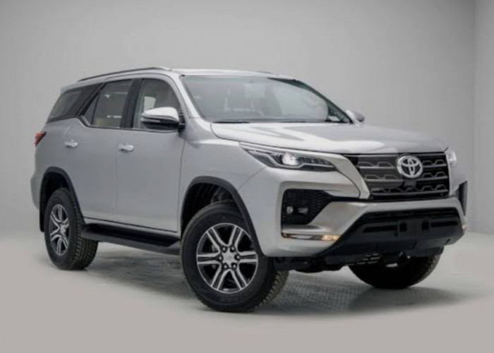 Toyota Fortuner 2.8 GR Sport Jadi Topik Paling Dinantikan, Perpaduan Kemewahan dan Ketangguhan yang Memikat