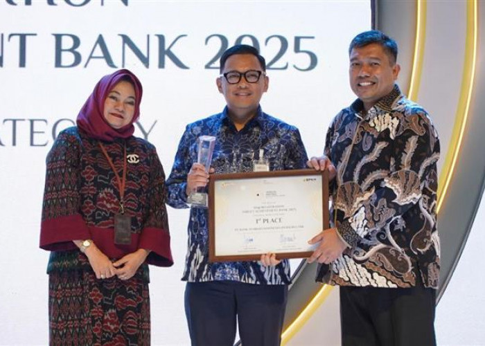 Pertegas Posisi sebagai Bank Haji Indonesia, BSI Sabet Triple Winner di BPKH Annual Meeting & Hajj Banking Awa