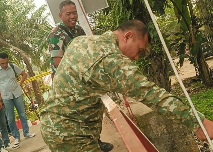 Sempat Viral, Danrem 041/Gamas Tinjau Jembatan Gantung Bandung Agung