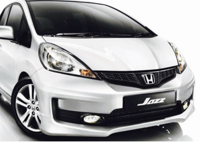 Perbedaan Honda Jazz dan Honda City Hatchback RS Sedan Jazz Tampil Lebih Sporty dan Populer