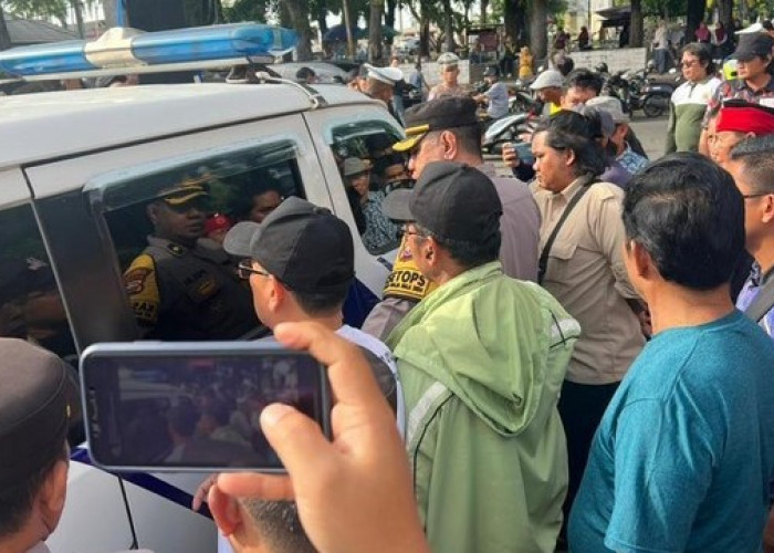 Kabarnya Gubernur dan Sekda Prov Ikut Dibawa KPK ke Jakarta, Usai Diperiksa di Polres