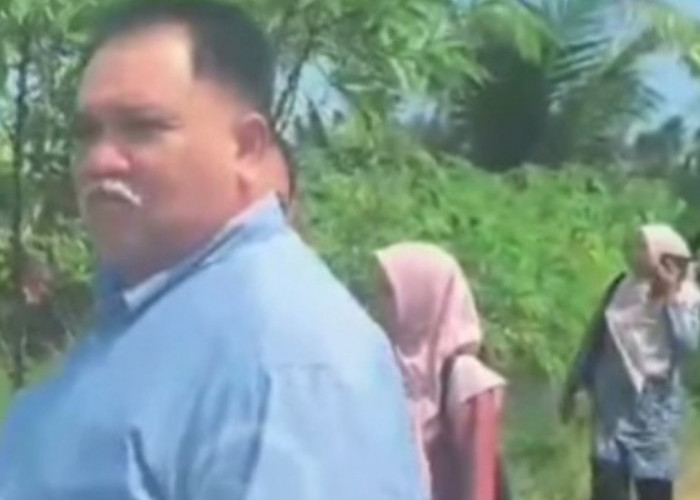 Cari Solusi Atasi Kekeringan, Bupati BS Tinjau Tebat Baghu