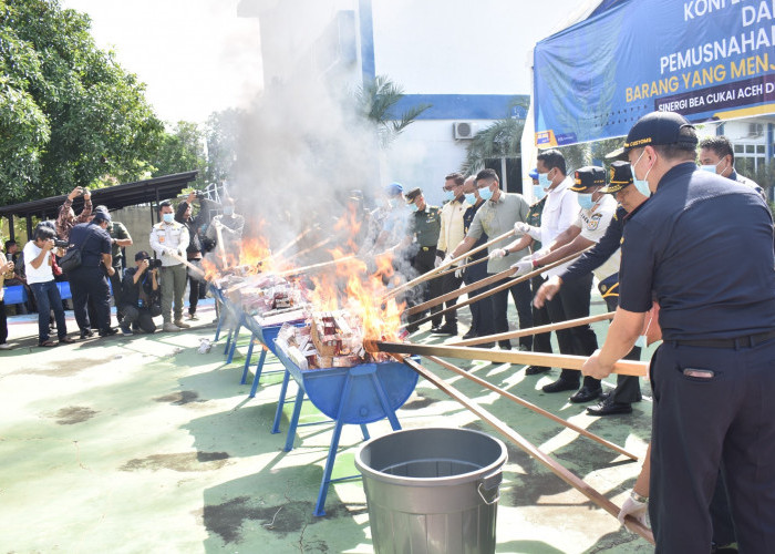 Dukung Asta Cita Presiden, Bea Cukai Aceh Musnahkan Barang Ilegal