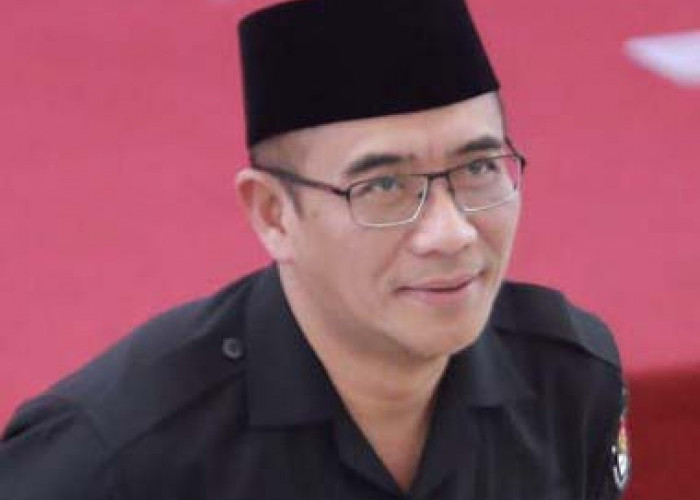  Undip Juga Telah Berhentikan Sementara Hasyim Asy'ari,  Karena Jabat Ketua KPU RI