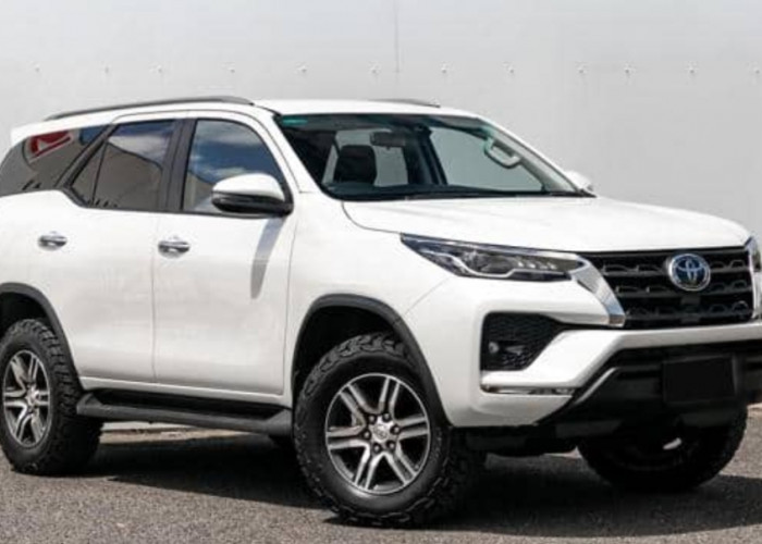 Toyota Fortuner 2.7L TRD Sportivo Mobil Andalan dengan Desain Gagah Siap Bersaing di Berbagai Pasar Otomotif
