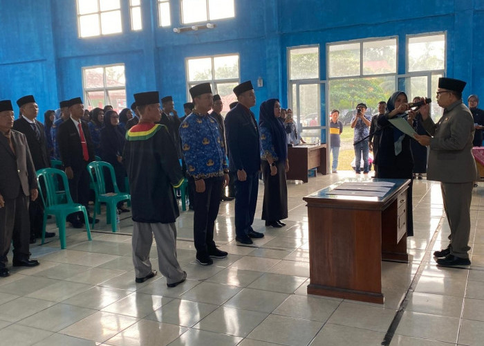  53 Pejabat Pejabat Eslon III dan IV Seluma Terkena Mutasi, Termasuk Kapus Dirotasi