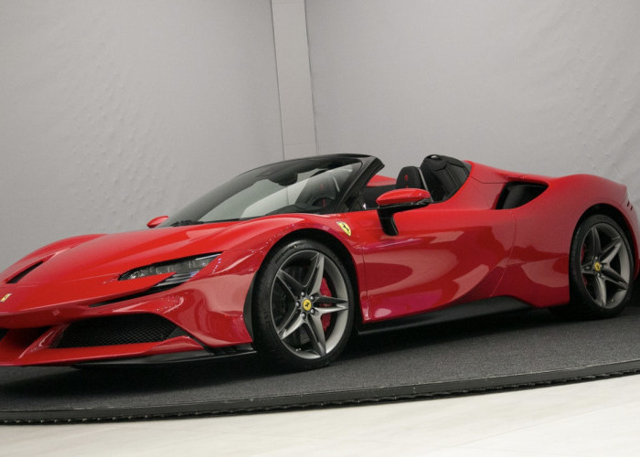 Ferrari Sport Lagenda Pertama Produsen Otomotif Terkenal di Dunia Fitur Canggih, Unggul dan Istimewa