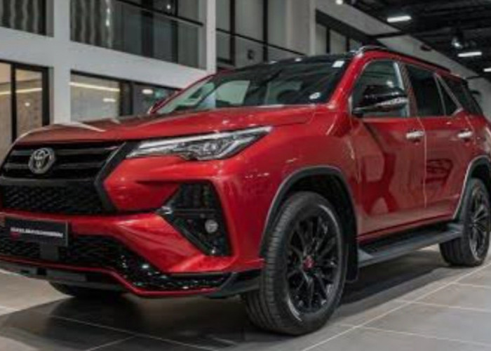 Toyota Fortuner Sport SUV Paling Gagah dan Mewah, Harga dan Fitur Bikin Kaget Siap Bersaing di Pasar Otomotif 
