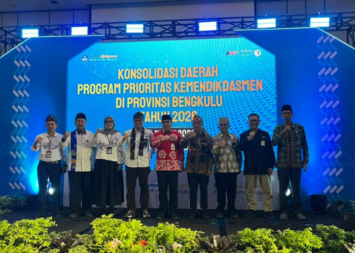    Pemprov Bengkulu  Dorong Peningkatan Mutu Pendidikan 2026