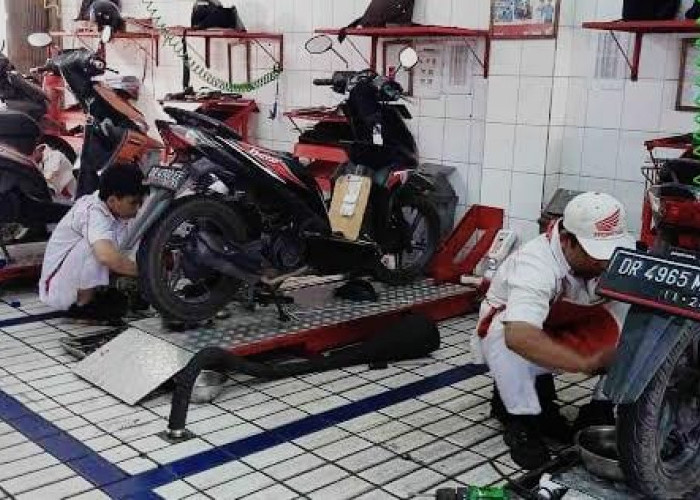 Pemilik Kendaraan Harus Tahu! Selain Bahan Bakar, Ternyata Cairan Ini yang Paling Penting untuk Mesin!