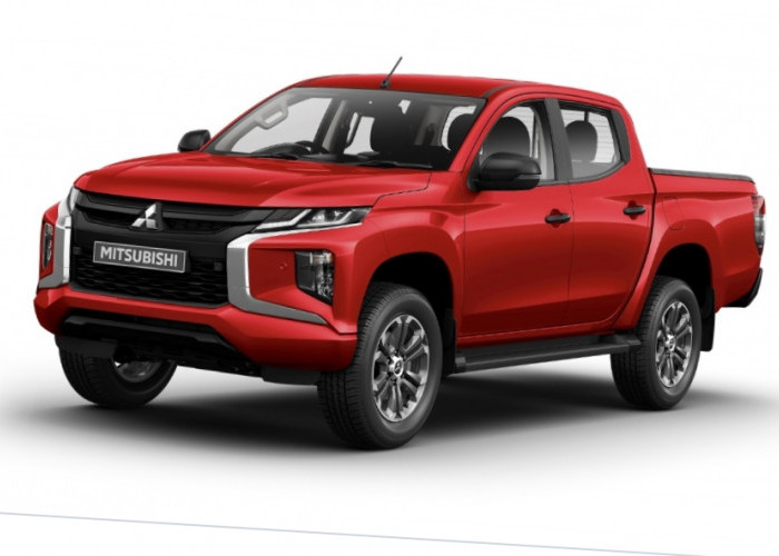 Mitsubishi Triton 4x4 Memukau Pecinta Otomotif di GIIAS 2024 dengan Khas Ketangguhan Mitsubishi