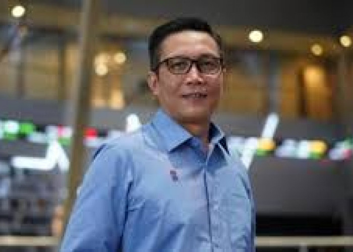 Jeffrey Hendrik Direktur Utama BEI Sementara