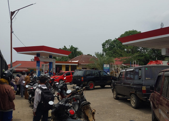 Pertalite Kosong Tiga Hari, Aktivitas Warga Tais Sempat Terganggu