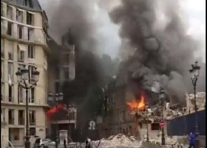 Ada Ledakan di Paris,  Dua Bangunan Hancur dan 2 Orang Hilang