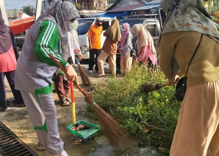 Kebersihan Lingkungan Menjadi Tanggung Jawab Bersama, Bupati BS Langsung Turun Kebersihan