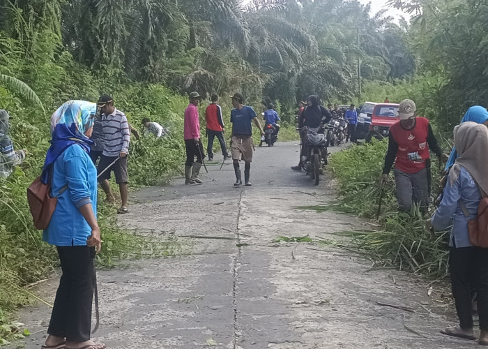 Lestarikan Lingkungan Camat, Ajak Kades Kerja Bakti